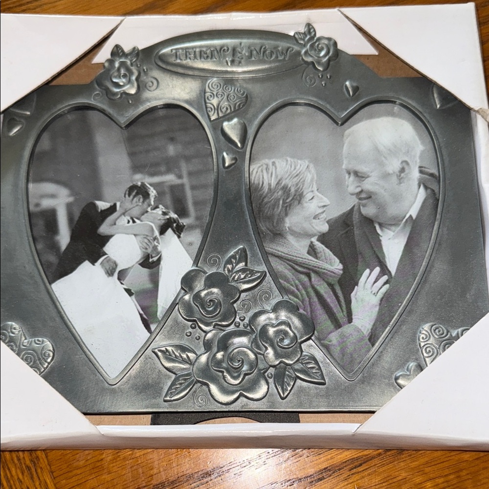 Silver Heart-Shaped Double‎ Photo Frame